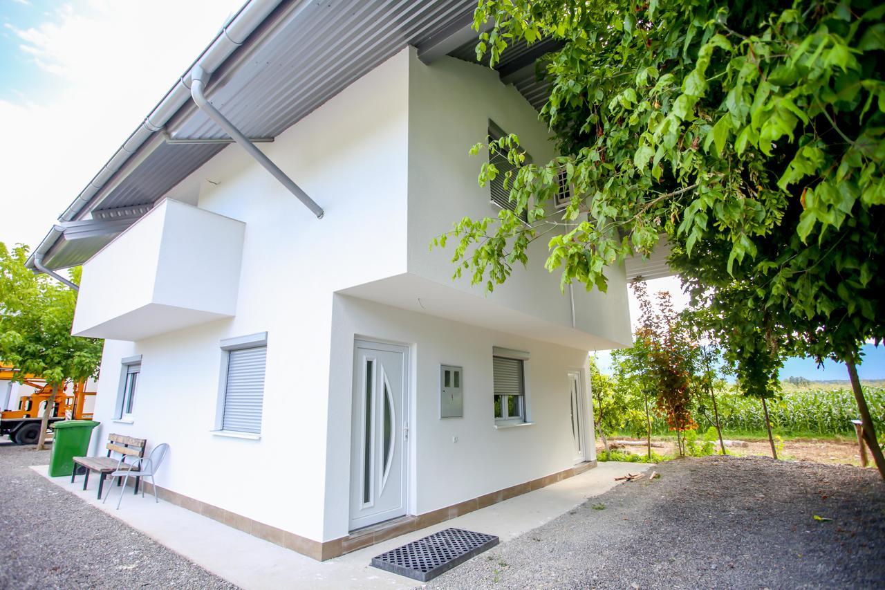 Apartments River Una 4 Bihać Eksteriør billede